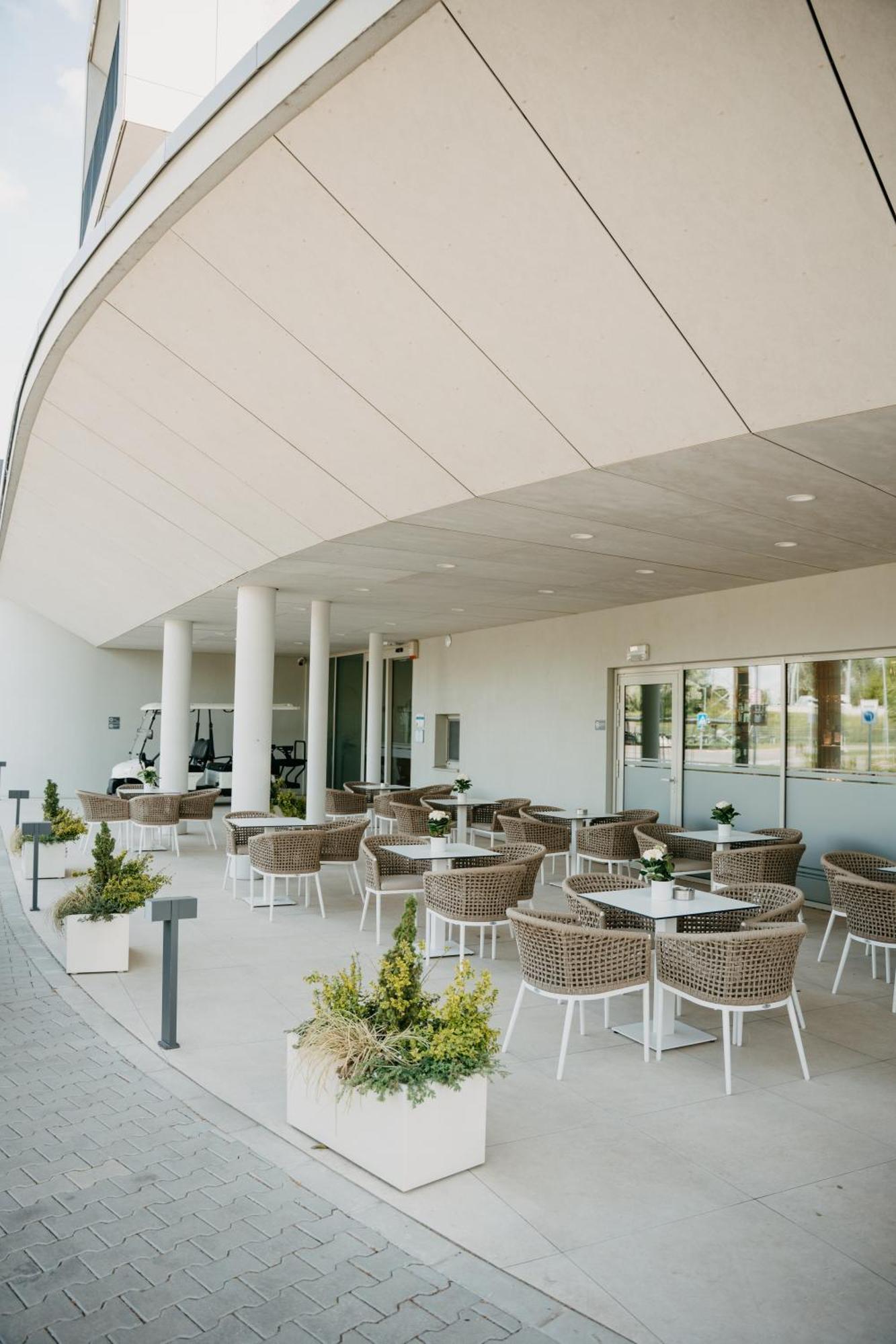 Hotel Gerardus Szeged Exterior foto